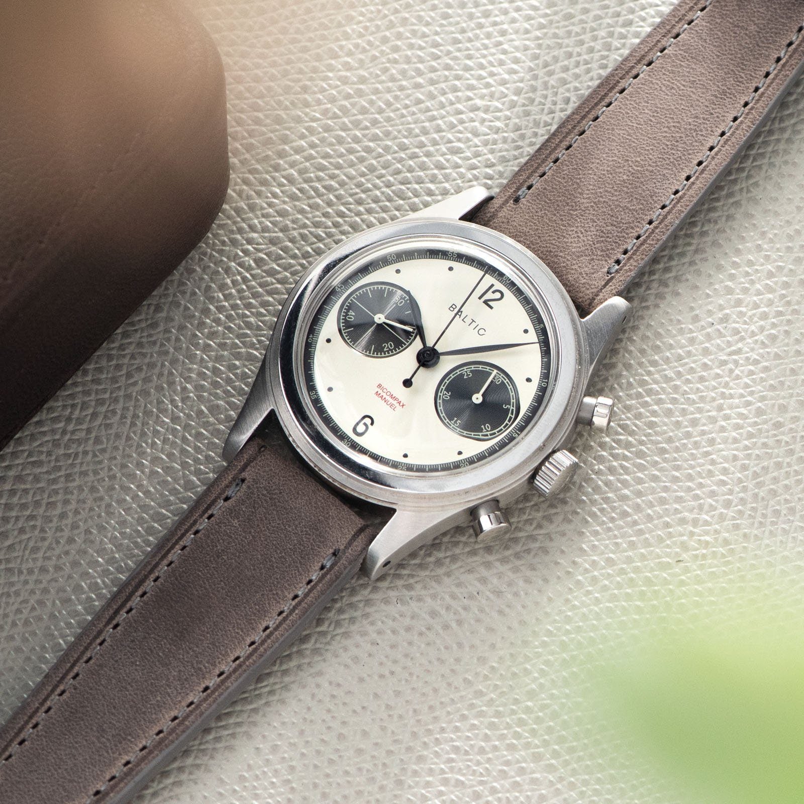 Café au Lait Leather Watch Strap