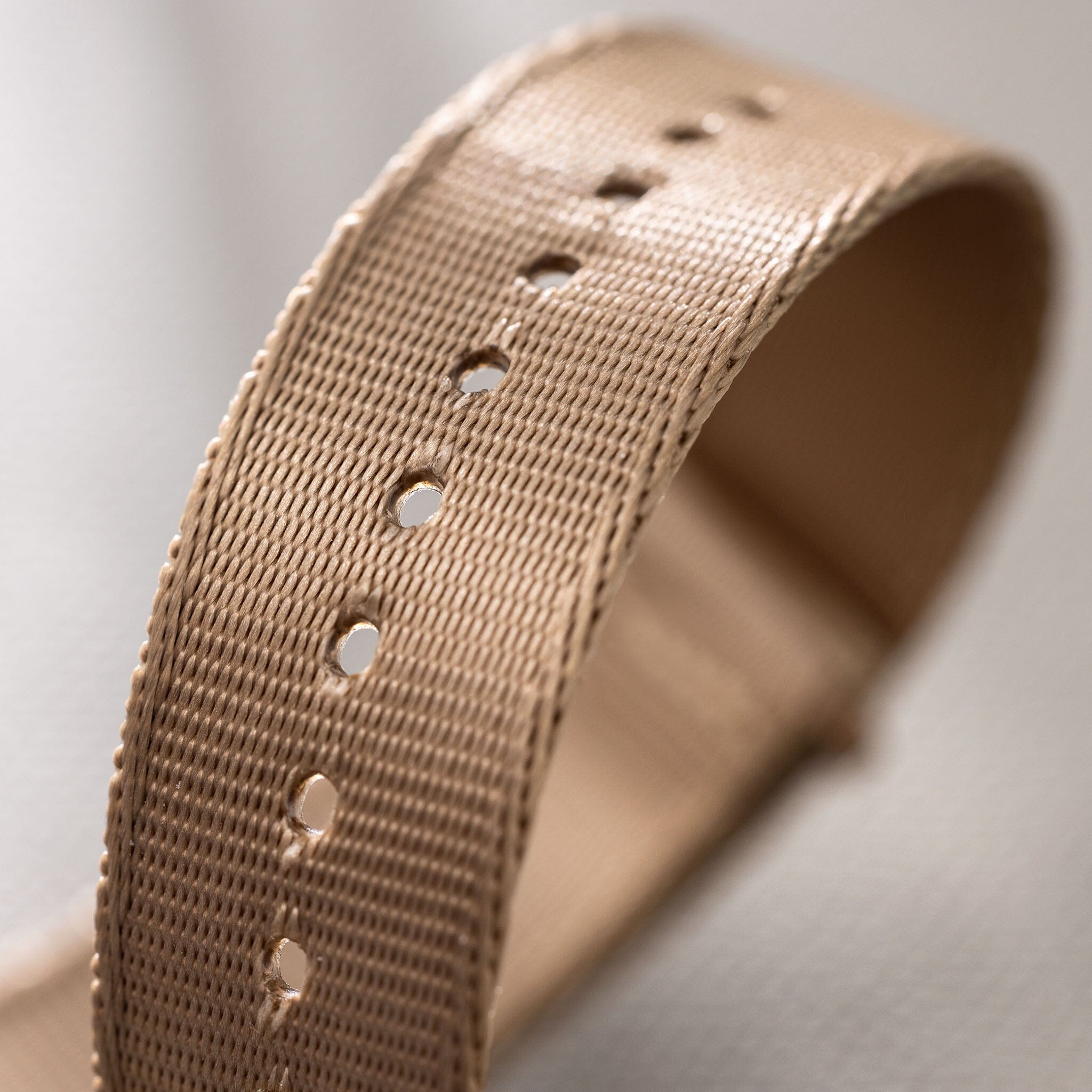 Deluxe Nylon Single Pass Watch Strap Coyote Brown - Gold