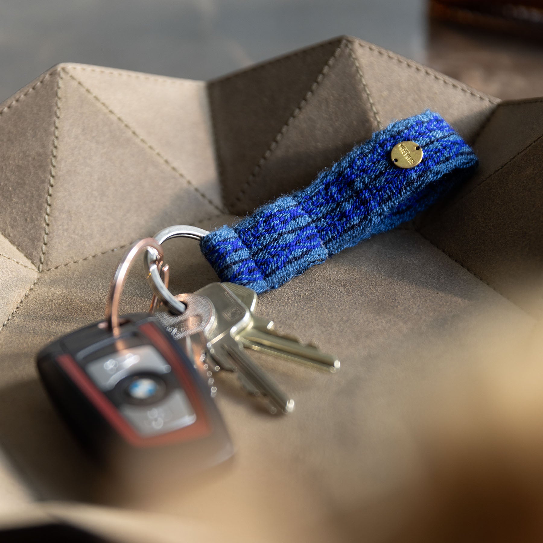 Guanabana Handmade Woven Keyring S Blue