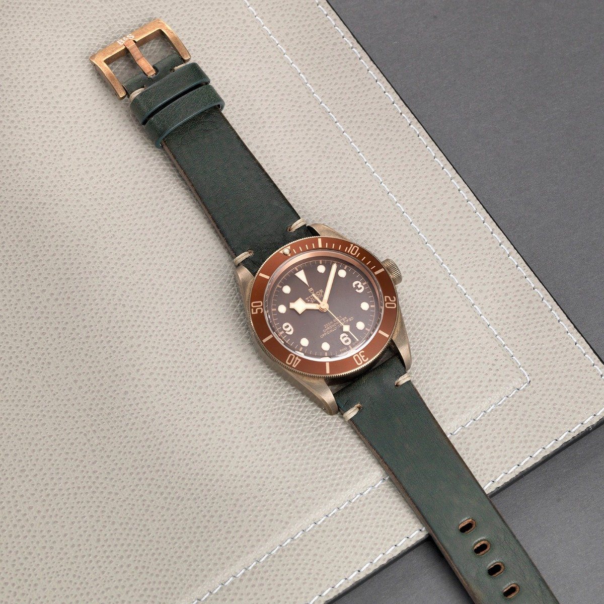 Tudor Bronze Perfect Match Vintage Green Leather Watch Strap